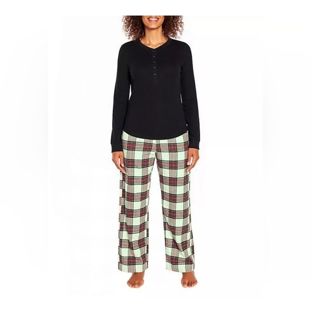 GAP holiday Women's Long Sleeve Thermal Shirt and Flannel Pant 2 Piece